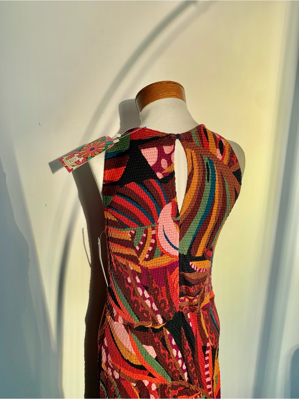 FARM Rio Red Multicolor Abstract Knit Maxi Dress - Picture 5 of 6